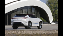 Mitsubishi GT-PHEV Concept 010