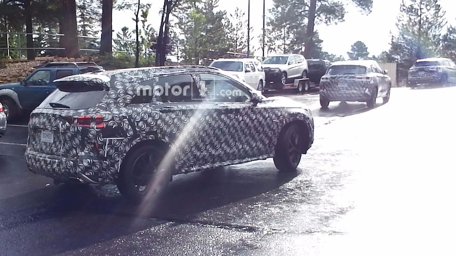 2018 Infiniti QX50 Spy Shots