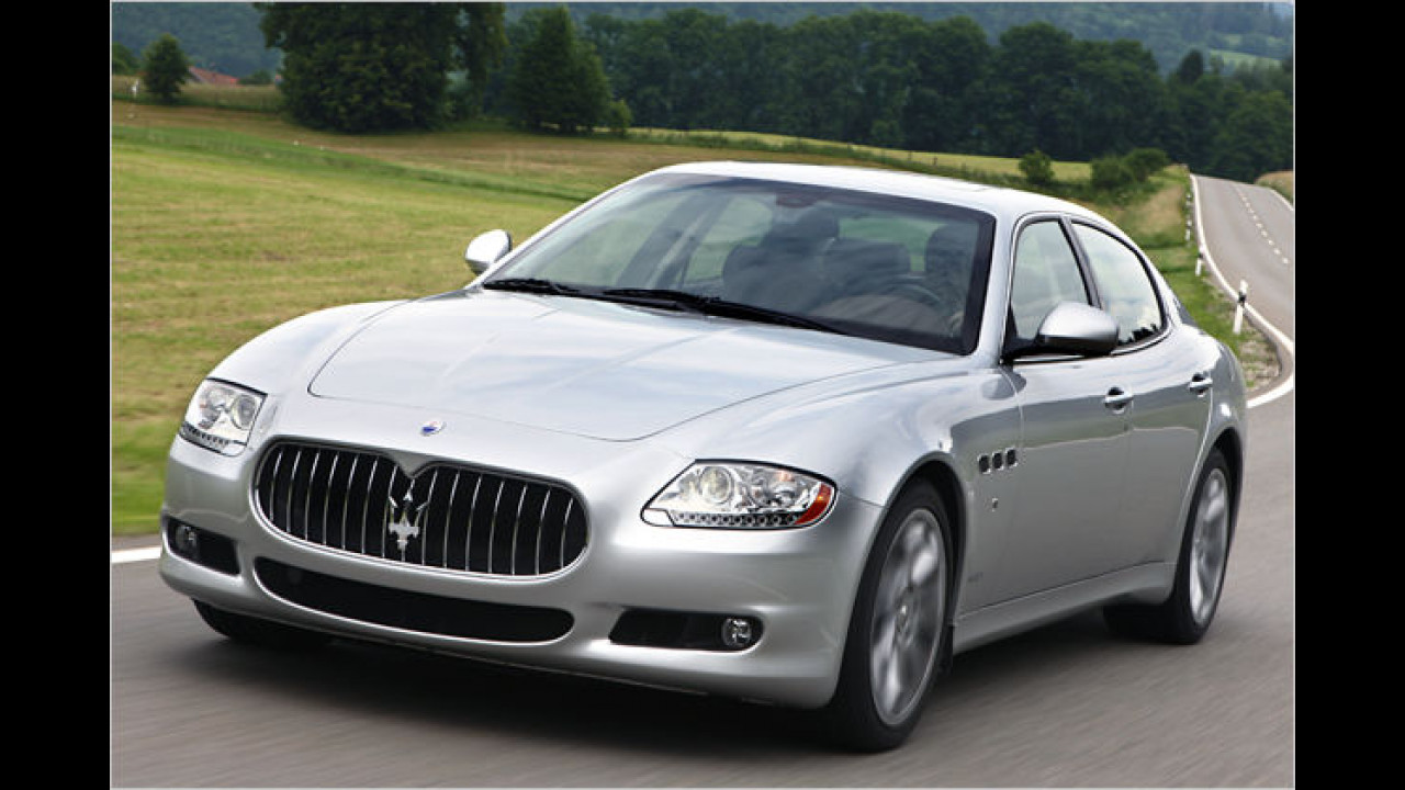 Limousine mit Sportlergenen: Vier Türen für ein Halleluja Limousine mit Sportlergenen: Vier Türen für ein Halleluja