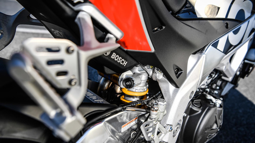 Aprilia Tuono V4 1100 Factory