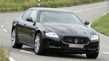 Maserati Quattroporte mule spied testing new engine 05.10.2011