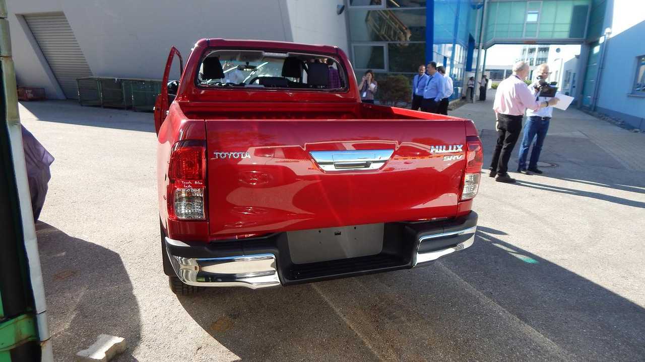 Desde Alemania: así quedó la nueva Toyota Hilux probada por LatinNCAP