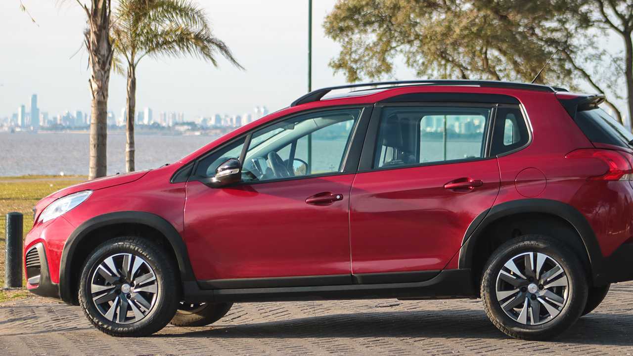Crítica: Peugeot 2008 1.6 THP Sport (2020)