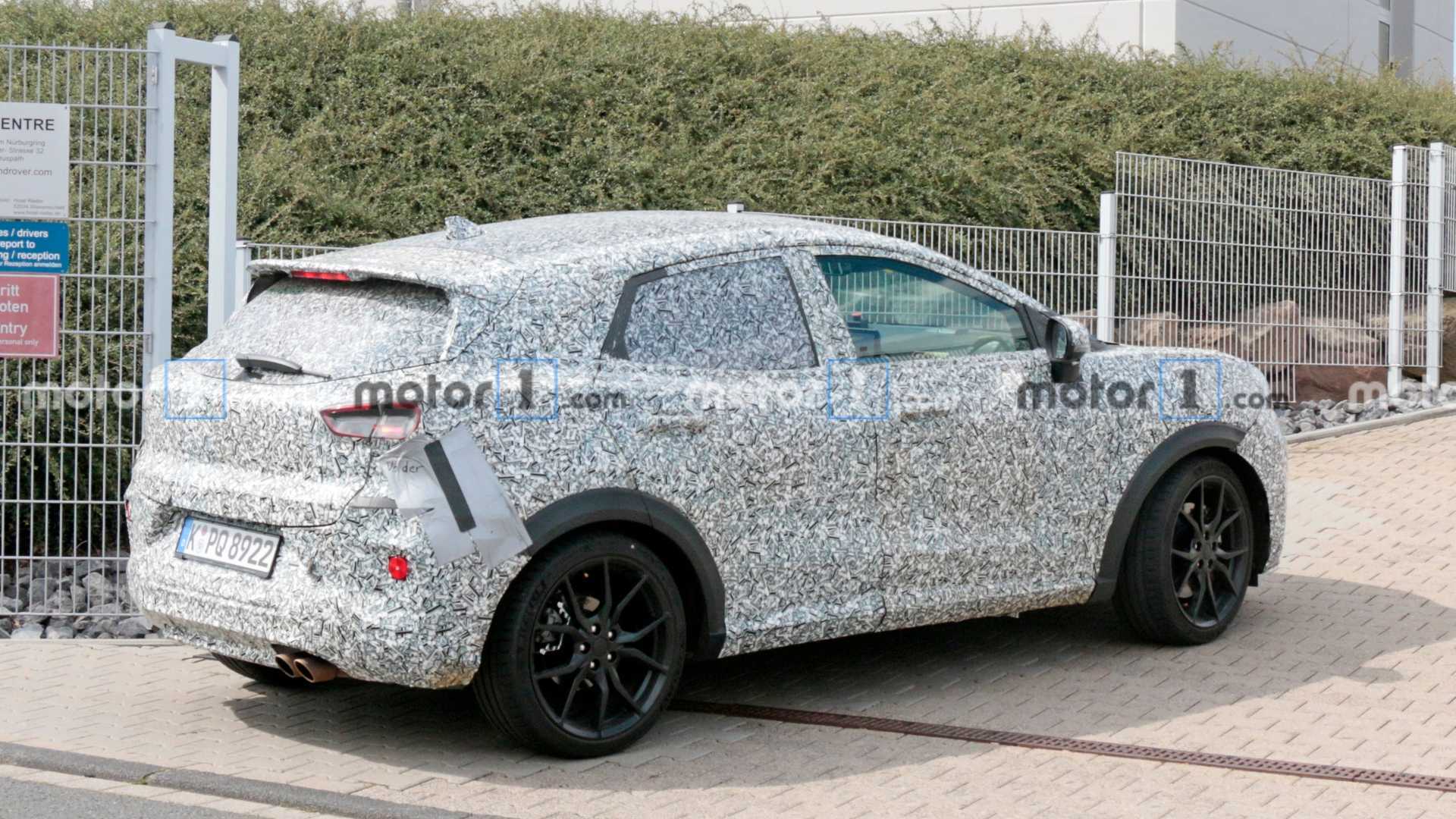 ford-puma-spy-photo.jpg