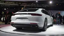 2017 Porsche Panamera 4 E-Hybrid Executive: LA 2016