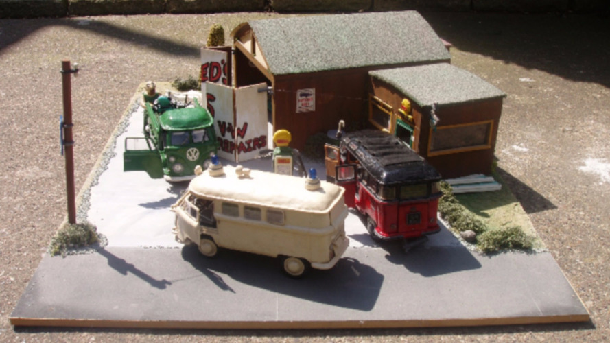 VW Bus by Martin Redfern