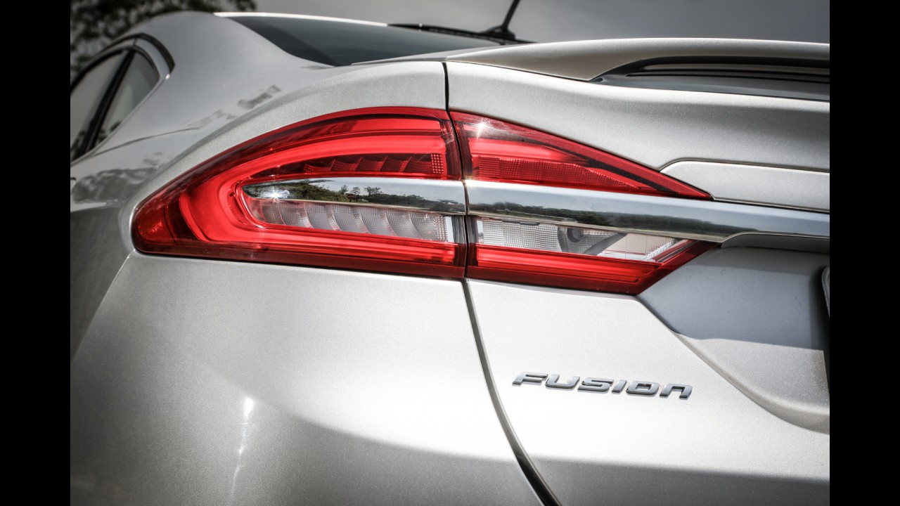 Teste CARPLACE: Ford Fusion 2017 evolui para manter o absolutismo
