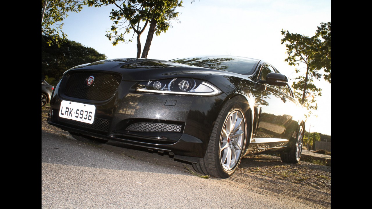 Avaliação: Jaguar XF Sport Luxury 2015 é predador em traje esporte-fino
