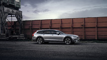 Polestar imzalı Volvo V90 Cross Country