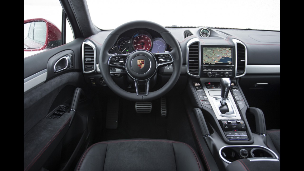 Porsche Cayenne GTS já está à venda no Brasil por R$ 579 mil