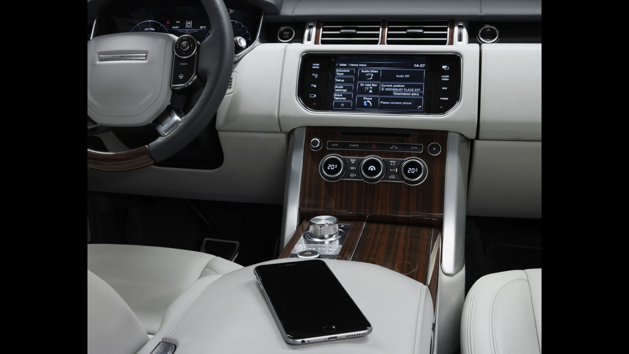 Range Rover SVAutobiography: topo do luxo chega por mais de R$ 1 milhão