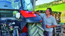 KUBOTA M5111 Hydraulic Shuttle  
