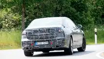 Nuova BMW Serie 7, le prime foto spia degli interni