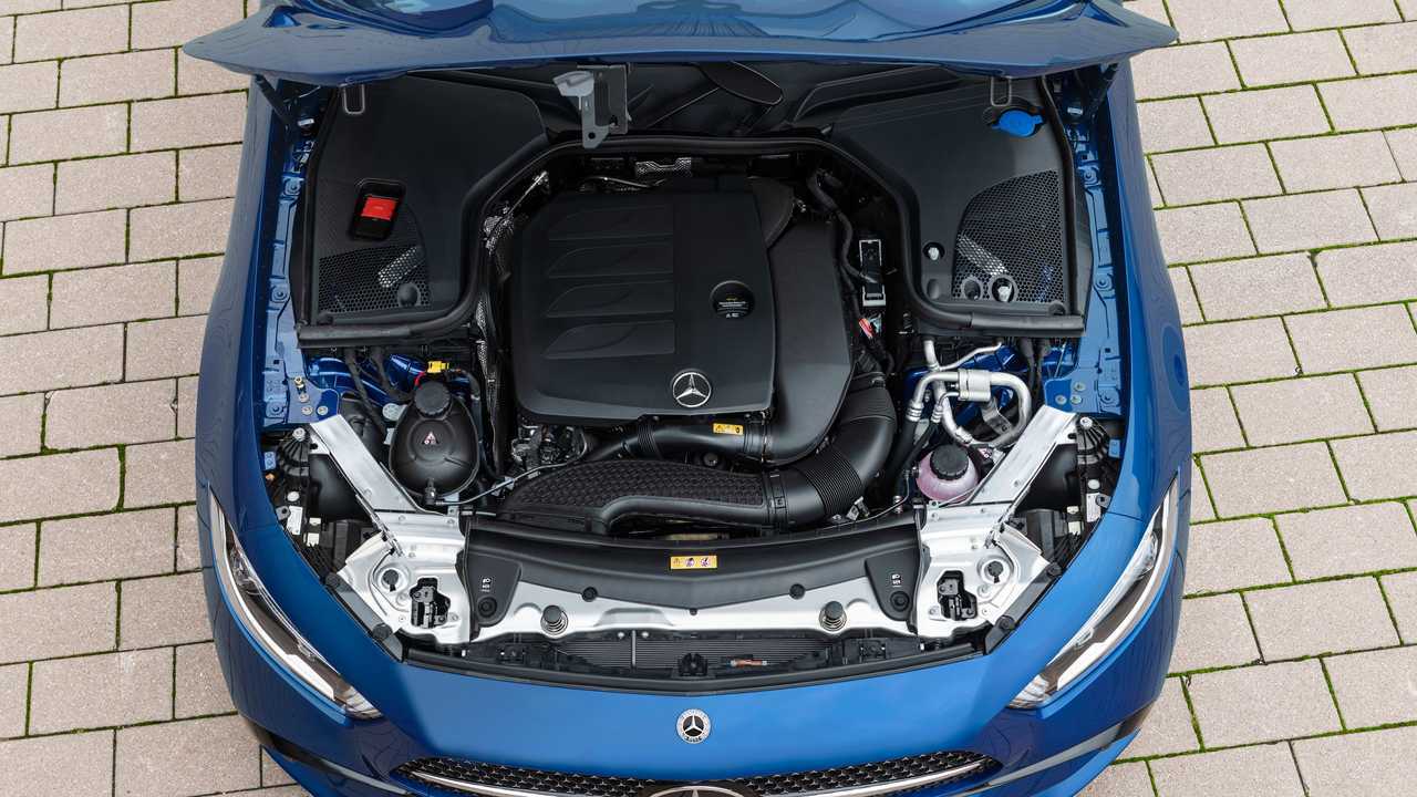 Обновленный Mercedes-Benz CLS, двигатель