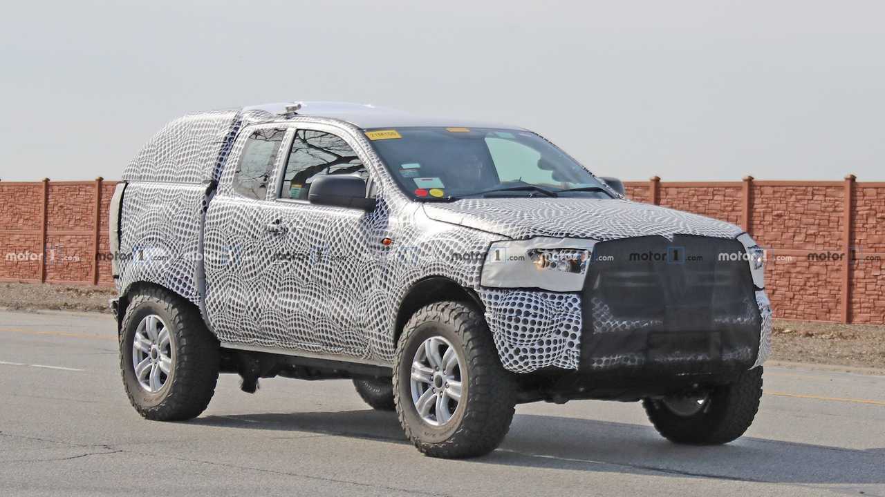 New Ford Bronco >> Ford Bronco Test Mule Spied Prowling The Streets Of Dearborn New Ford Bronco >> Ford Bronco Test Mule Spied Prowling The Streets Of Dearborn