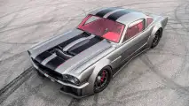 Mega-Mustang im Retro-Look