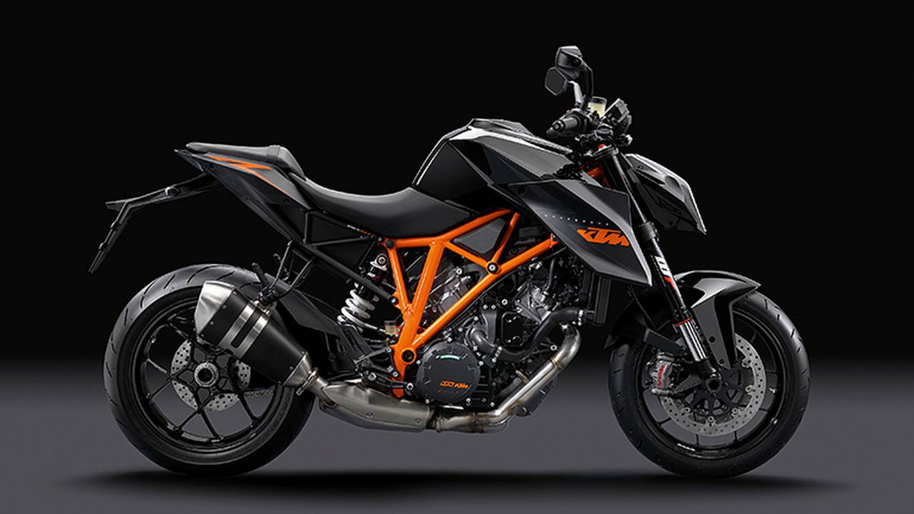 The 1290 Super Duke First Impressions - This Week at RideApart