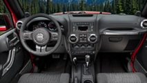 Jeep Wrangler, vecchia e nuova a confronto