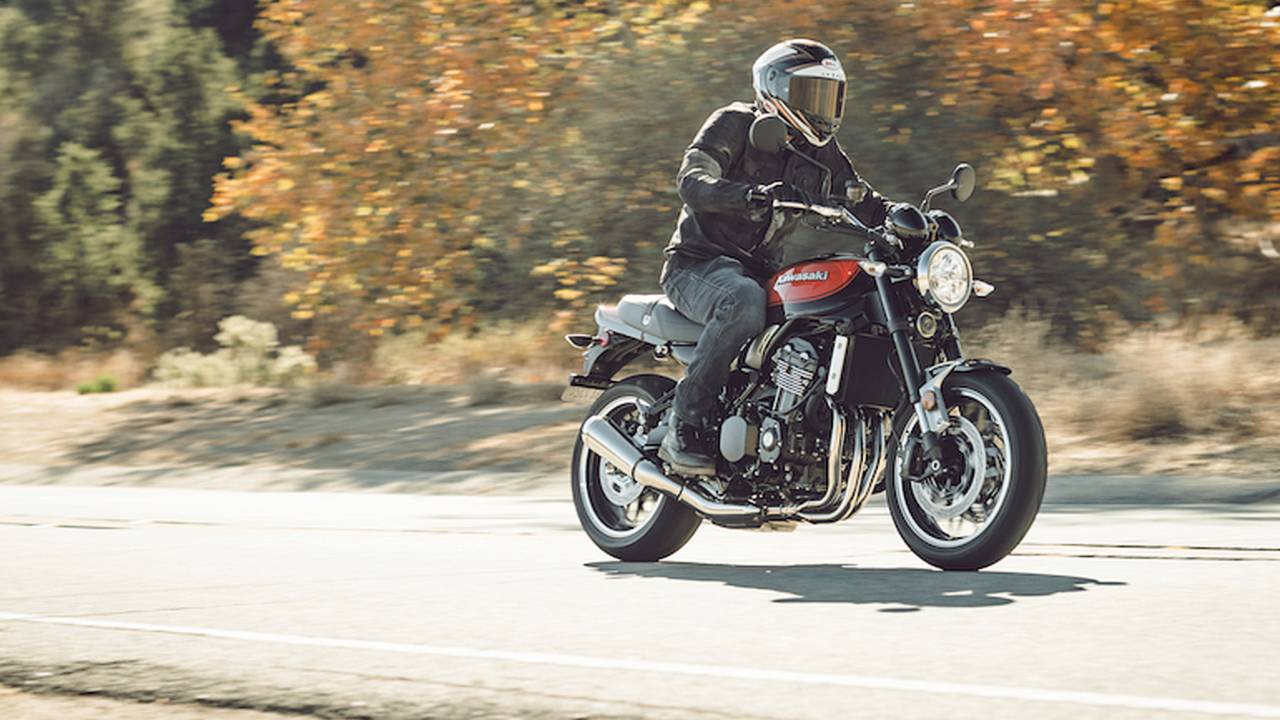 <em>Regardless whether you like old bikes or new ones, you’re going to appreciate the lines of the 2018 Z900RS.</em>