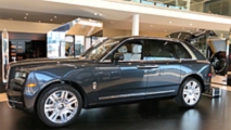 Rolls-Royce Cullinan Walkaround Video