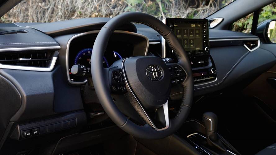 2019 Toyota Corolla Hatchback: İlk Sürüş