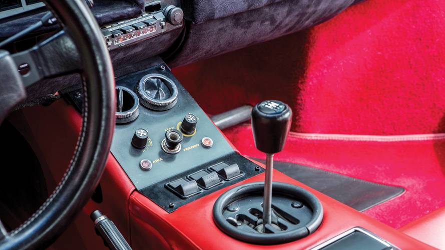Lamborghini Countach LP400S 19