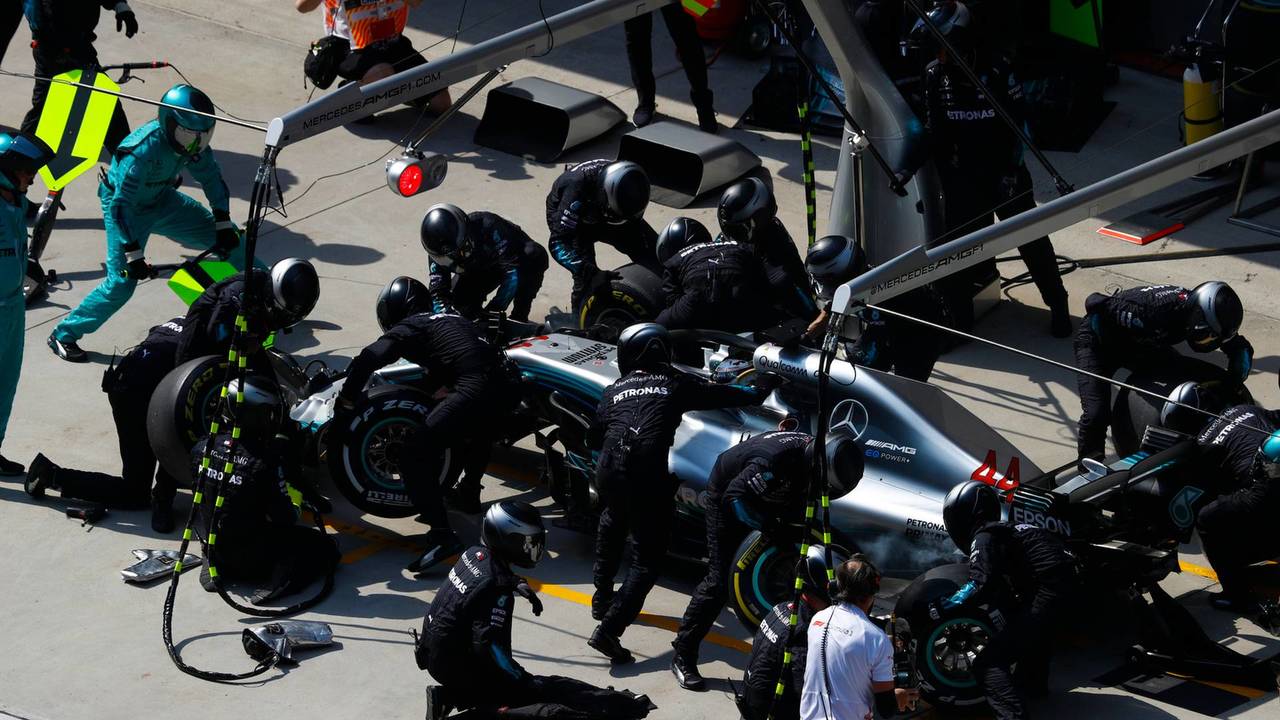 Mercedes bate su récord