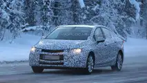 Chevrolet Cruze spy photo