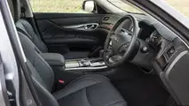 2015 Infiniti Q70 (Euro-spec)