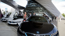 BMW, i8 ile lazer ön far teknolojisinde Audi'den erken davrandı