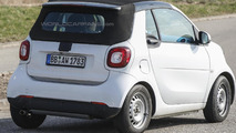 2016 Smart ForTwo Cabrio spy photo