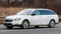2015 Skoda Superb Combi spy photo