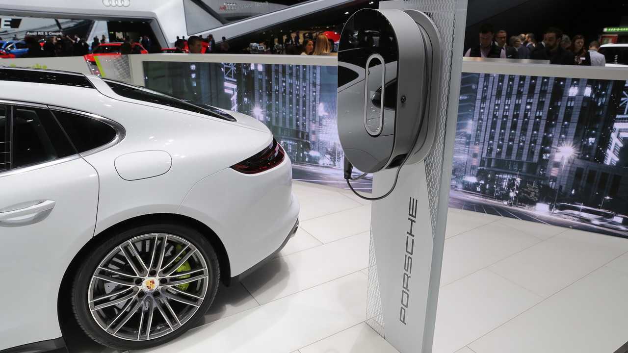 Porsche Panamera Turbo S E-Hybrid