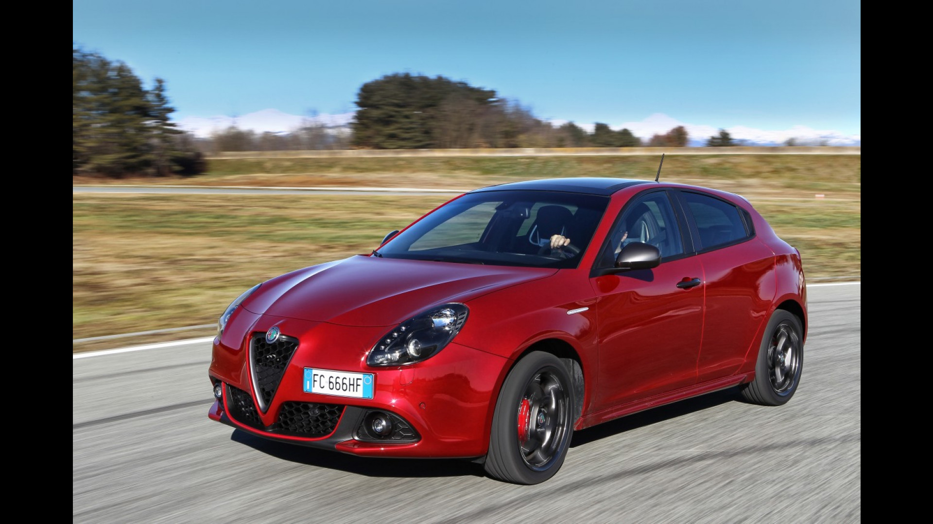 Alfa Romeo Giulietta Perch 233 Comprarla E Perch 233 No Video