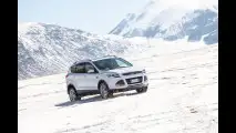Guidare sulla neve: ecco le tecniche 
