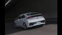 Hyundai Ioniq, il full test