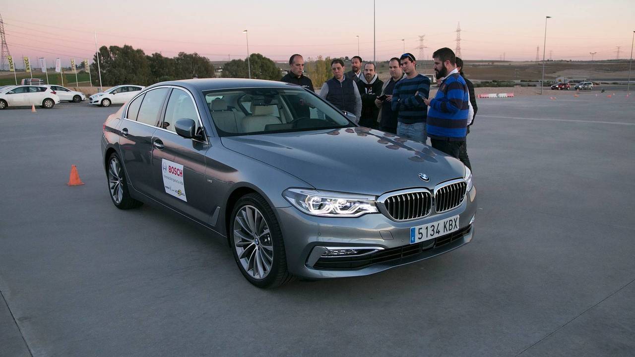 Curso de Conducción y Nuevas Tecnologías BOSCH-Motor1.com España