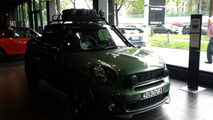 MINI Paceman pickup by BMW