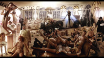 Il lusso di Maybach secondo David LaChapelle.