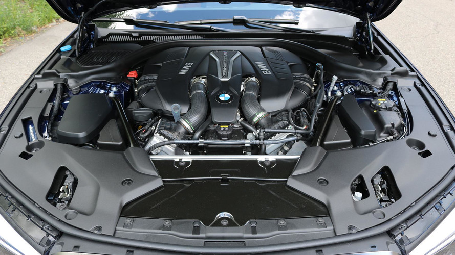 2018 BMW M550i: Review