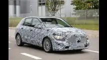 Erwischt: Mercedes B-Klasse