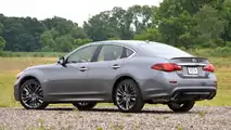 2016 Infiniti Q70: Review