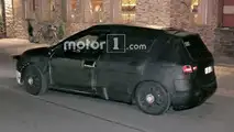 Seat Crossover Photos espion