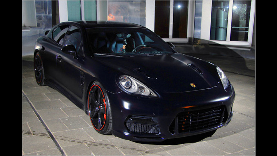 Schwarzes Loch: Porsche Panamera 4S von Anderson