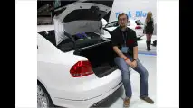 Detroit 2011: VW Passat vs. Toyota Camry