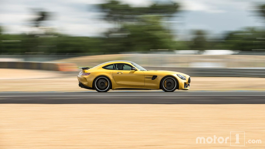 Mercedes-AMG GT R
