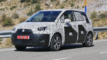 Opel Meriva successor spy photo