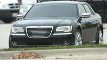 2011 Chrysler 300C spy photos 11.05.2010