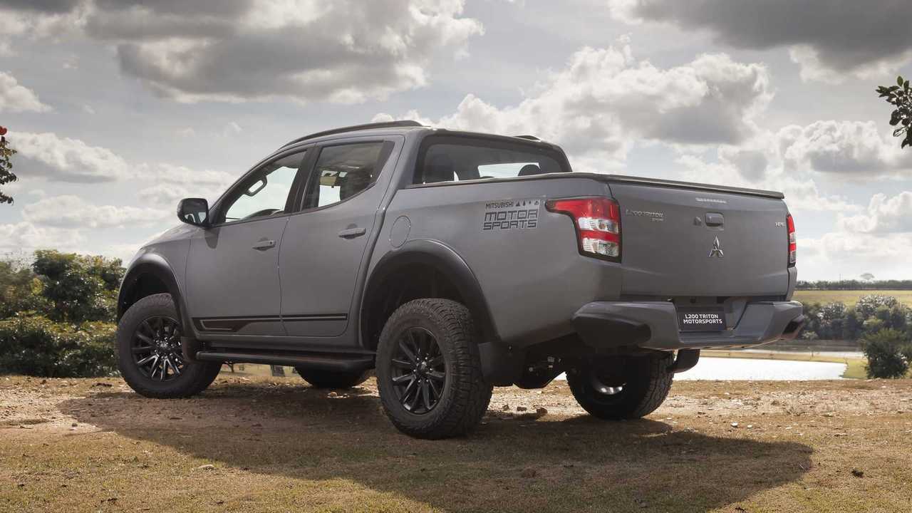 Mitsubishi L200 Triton Motorsports