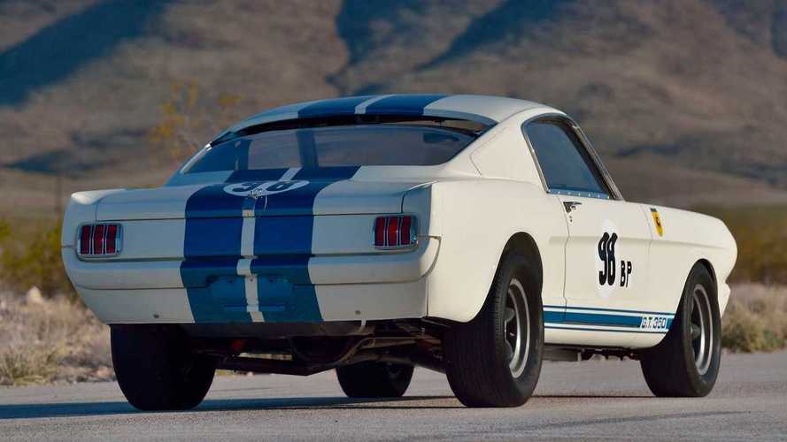Mustang da record: questa Shelby GT350R è costata più di 3 milioni